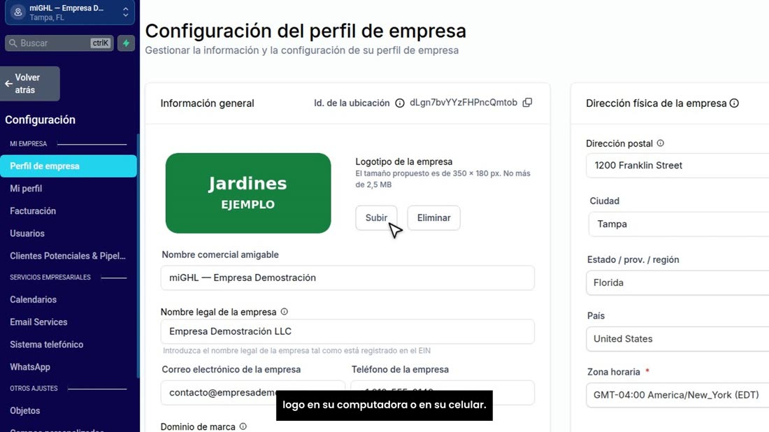 Empecemos por el logo. Pulse «Subir» y elija la imagen de su logo en su computadora o en su celular.